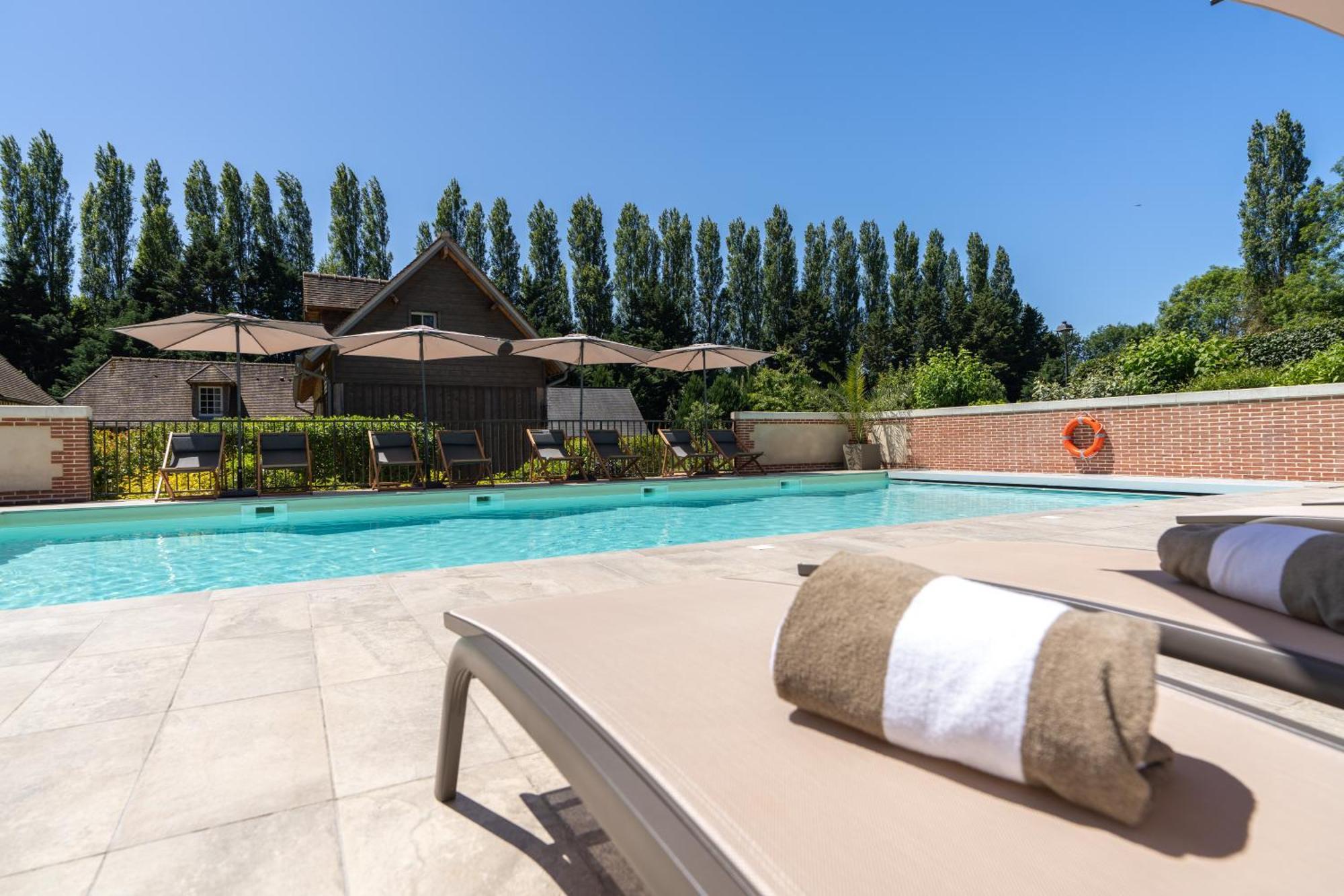 Les Manoirs Des Portes De Deauville - Small Luxury Hotel Of The World Canapville (Calvados) Exterior foto