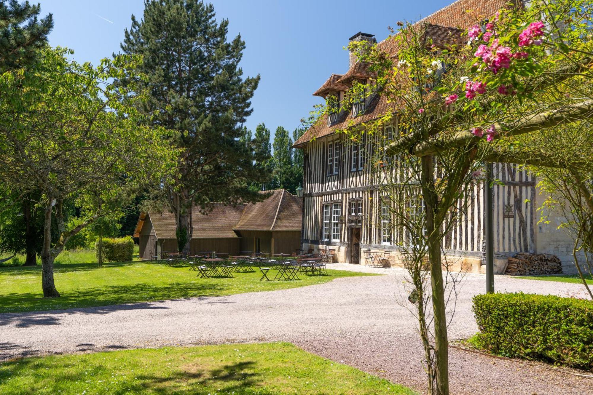 Les Manoirs Des Portes De Deauville - Small Luxury Hotel Of The World Canapville (Calvados) Exterior foto