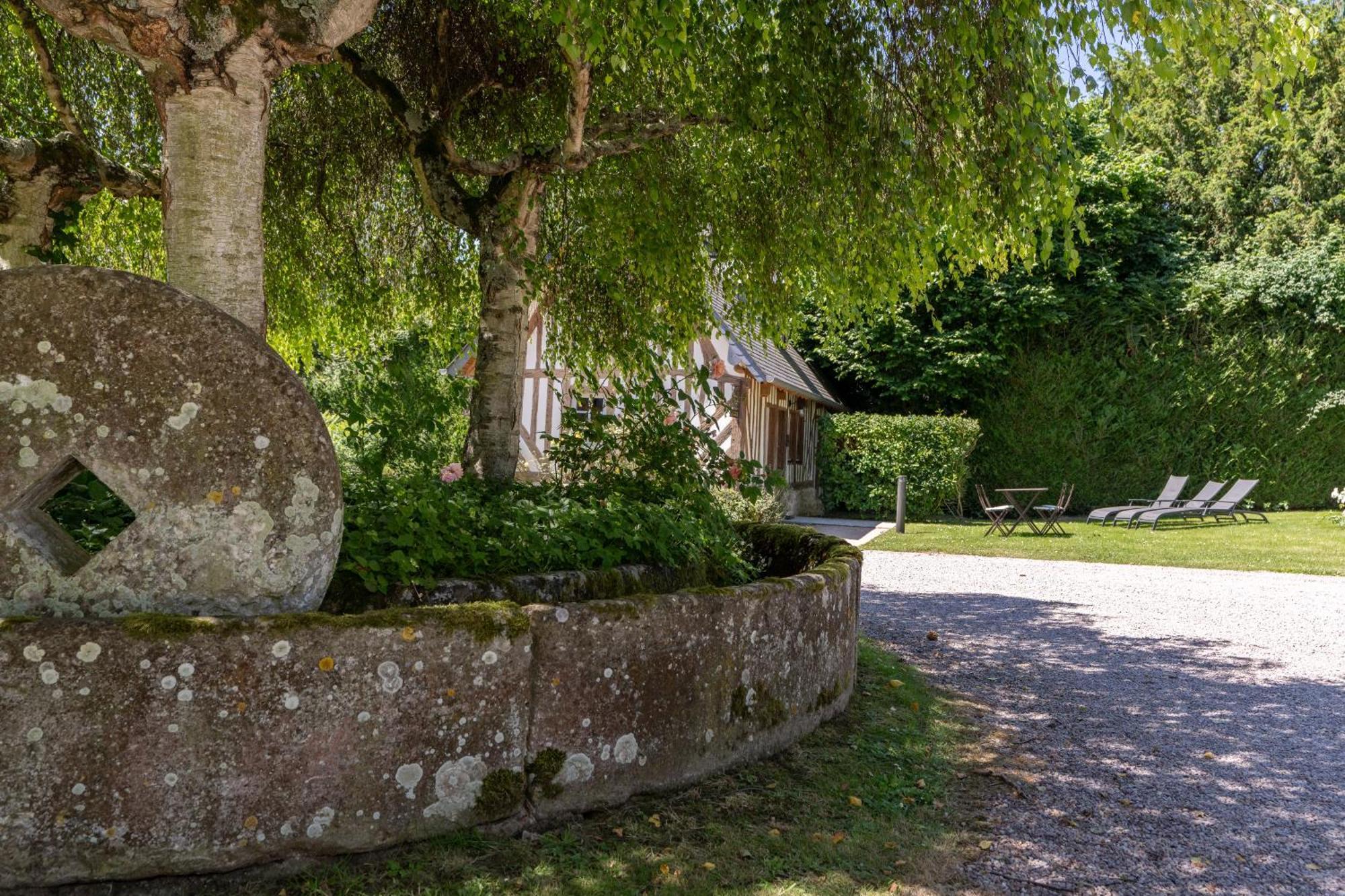 Les Manoirs Des Portes De Deauville - Small Luxury Hotel Of The World Canapville (Calvados) Exterior foto